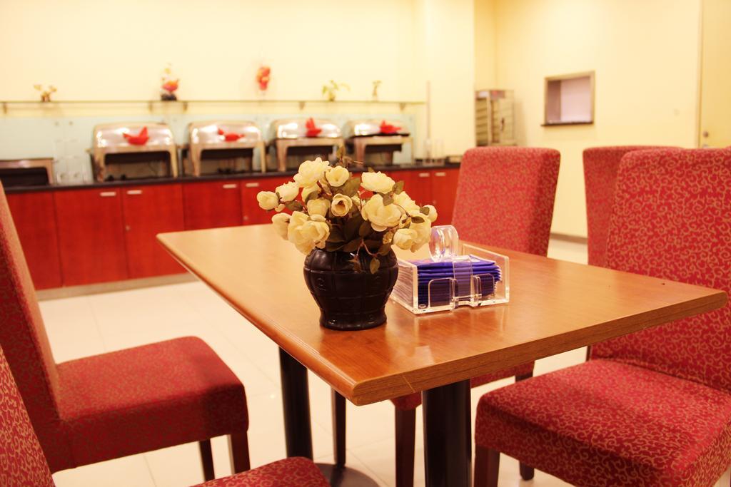 Hanting Hotel Shanghai Hongqiao Railway Station Huqingping Highway Luaran gambar